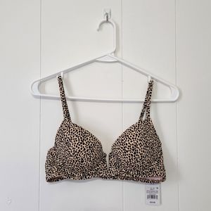 Shade and shore beige cheetah pebble bikini top
